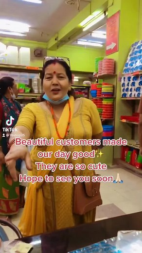 Adorable Shoppers in Traditional Indian Attire