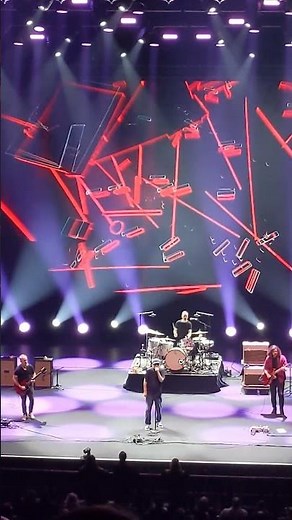 Matthew Good at the OLG stage on 21/11/2025 with his band.