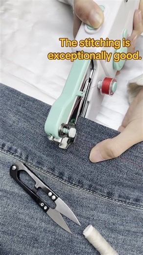 Don't let its small size fool you, this machine sews very well and sturdily. It's also very easy to operate and master.#sewingtiktok #sewingmachine #beginnersewing #sewingtutorial