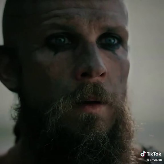 Vikings Character Dynamics: Ragnar and Floki Insights