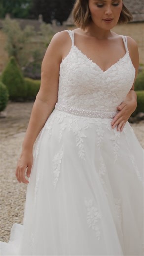 1K views · 24 reactions | Malone is an elegant bridal belt, with hundreds of pearls set in a dainty clustered line, is perfect for brides looking for a touch of understated shimmer. Buy online or in store: www.wed2b.com/accessories | wed2b | Facebook