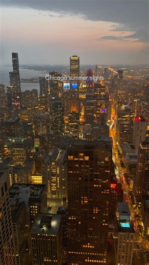 Things to Do in Chicago at Night (5 Spots)