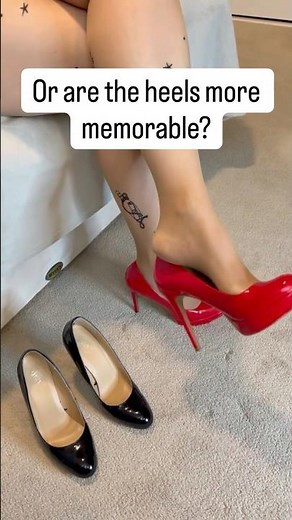 Red or black? Patent heel change with Calzedonia tattoo hosiery & red mani pedi #fashiontights #ootd