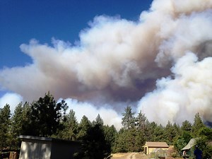 Mountain Fire Near Idyllwild Threatens Homes