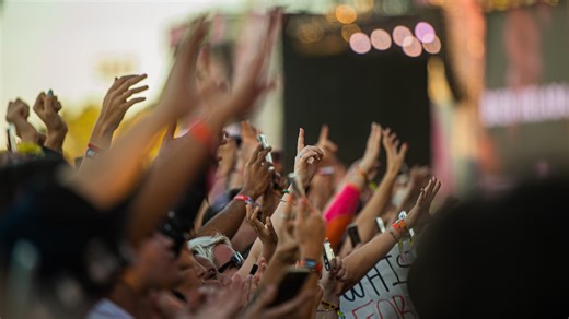 Cómo cargar plata en las pulseras del Lollapalooza Argentina 2026