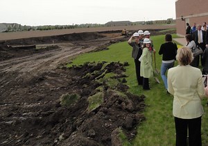 Rush-Copley Starts Construction on Emergency Center