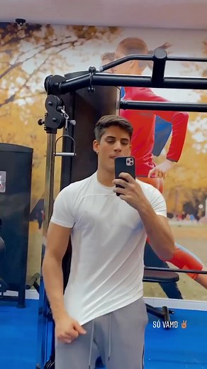 Men Models on TikTok