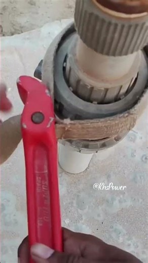 Filter wrench use