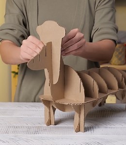 32K views · 70 reactions | Getting crafty with organizing home: Catch these DIY organizers which you can easily make at home! | 5-Minute Crafts Family | Facebook