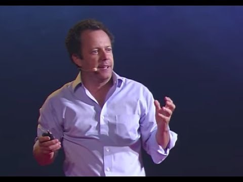 Finding the transformative moment in art | Vik Muniz