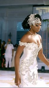 Our Nigerian Bride Didn't come to play on her wedding day, she came to entertain! 🎥 maxwelljennings #iloveafrica #iloveafricaweddings #mybeautifulblackancestry | I Love Africa