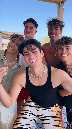 The Elevator Boys do the VIP dance