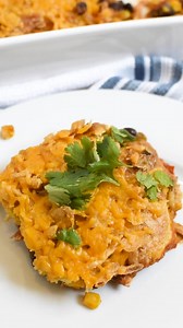 This Cornbread Taco Bake is an easy weeknight dinner that is full of flavor. https://www.sixsistersstuff.com/recipe/cornbread-taco-bake/ | Six Sisters' Stuff