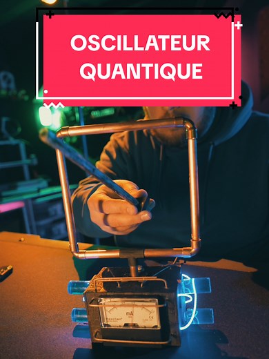 L'OSCILATEUR DE FLUX QUANTIQUE. Vous avez compris comment ça marche ? Dis le en commentaire 😉 #magie #maker #lasercut #arduino