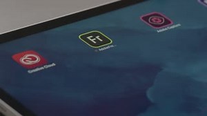 【新製品ついに登場：#AdobeFresco】 あらゆる描画表現を実現する究極のデジタルスケッチアプリ「Adobe Fresco」を本日より提供開始しました。豊富な種類のブラシや新しい描画表現をぜひお試しください。 ご利用はこちらから→https://adobe.ly/2mAypdz #creativeCloud | Adobe Creative Cloud