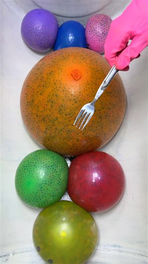 Amazing Balloon Pop ASMR: A Satisfying Surprise!