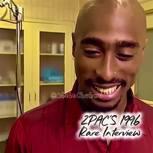 🎤🕊️ 2PAC — Rare 1996 Interview (Before Gridlock’d) 🎬🔥 This is Pac in full clarity mode — sharp, reflective, unapologetically honest. Just months before Gridlock’d dropped, Tupac breaks down art vs reality, the struggle of being misunderstood, and why his work was always bigger than fame. You can hear it in his voice… He wasn’t just acting — he was documenting real life, pain, hope, and survival in a system designed to keep you stuck. This interview hits different knowing what came next. Pure