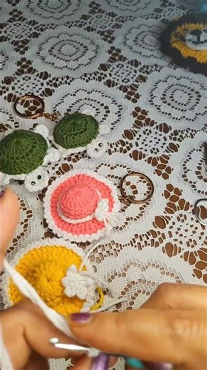 hat keyring tutorial