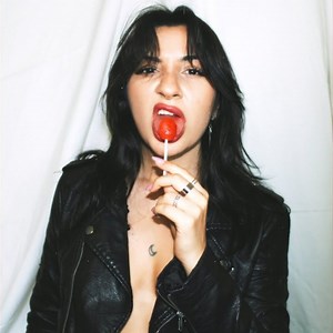 Lea Cota - Sugarcane Lyrics | lyricsfa.com