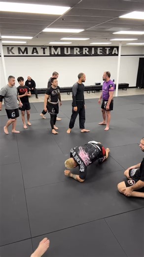 Naim Tinahui on Instagram: "SOLID SESSION PROFESSOR Side control~> underhook counter"
