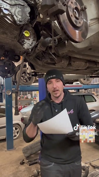 Coût élevé du remplacement d'embrayage : explications