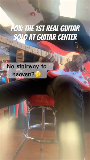 A real guitar solo at guitar center!?