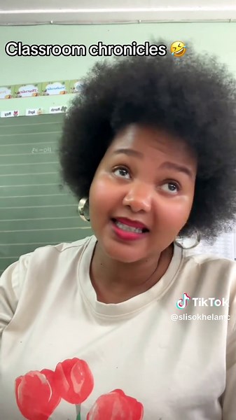 Classroom Chronicles: Engaging Teacher Moments