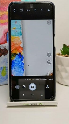 How to Quickly Change Brightness Level in Camera Photo Mode - Camera Tips #shorts