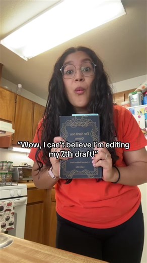 #writercore || I’m reposting this video because this is exactly what I feel right now but for draft 7 If you don’t know who I am, my name is Lulu Alba. I’m a writer/author who has JUST FINISHED working on draft 5 of her book “The North Star Queen”, and editing her romance book, “The Whimsical Bookstore” 𝙰𝚋𝚘𝚞𝚝 𝚖𝚢 𝚋𝚘𝚘𝚔: ⇣⇣ “THE NORTH STAR HEIR” is an adult romantasy ‘coming of age’ novel that follows Soledad on her journey to finding herself—as well as her inner magick—for the sake of h