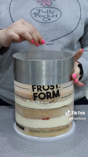 Innovative Frost Form Hack for Perfect Cakes | DIY Tutorial