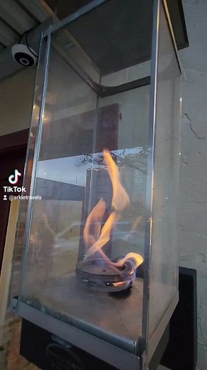 Unique Stays in Arkansas - Part 4 📍The Royal on Main, Batesville, Arkansas The Royal on Main Batesville Area Chamber of Commerce Experience Independence Main Street Batesville - Arkansas #Batesville #batesvillearkansas #arkansascheck870 #independencecounty #theroyalonmain #boutiquehotel #luxurylife #luxuryboutiquehotel #Arkansas | Arkie Travels