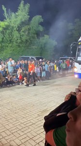 339 reactions · 111 shares | JCastle, napaka-pangit ng sistema nyo!...