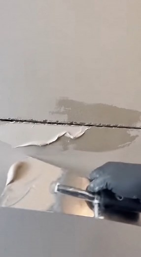 11K views · 14 reactions | Repairing Cracked Seam in Drywall with Joint Compound  #DrywallRepair #SeamFix | Renovation Skill | Facebook