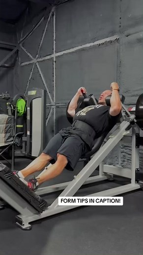 Optimizing Your Hack Squat Form for Maximum Quad Growth