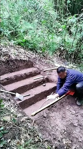 Crafting Steps: The Artisan's Touch in Building Natural Stone Stairs