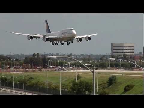 Lufthansa Boeing 747-8 Landing at LAX - Two Filming Locations