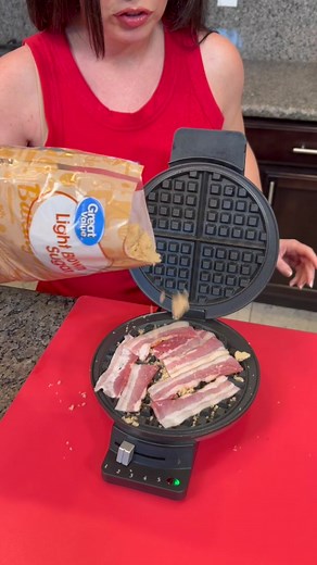 Candied Bacon in the waffle iron is life changing! 😲🥓 #bacon #baconlover #yummy #waffleiron #waffleironhack #cooking #recipes