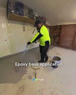 Watch a tired, peeling painted garage floor in Sydney transformed into a hard-wearingepoxy floor