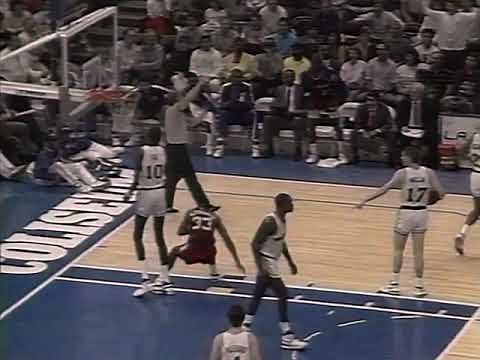 Manute Bol punches Kenny Norman, 1989