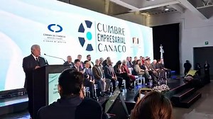 🔵 INICIAN TRABAJOS DE LA CUMBRE EMPRESARIAL CANACO 2025 EN LA CIUDAD DE MÉXICO 🔵 Con la ceremonia de inauguración oficial inician los trabajos de la Cumbre Empresarial Canaco 2025 con el mensaje institucional de Vicente Gutiérrez Camposeco, Presidente de la Cámara Nacional de Comercio, Servicios y Turismo (CANACO). El titular del organismo empresarial destacó que la misión de ese sector es generar empleos, riqueza y ayudar a la sociedad. Cabe remarcar que la Cumbre Empresarial CANACO CDMX es u