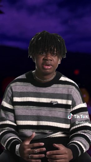 Dark goth clothing and cheery pink sparkles? Morphist’s got you. #Roblox