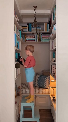 497K views · 769 reactions | Looking to create the perfect library nook for your little one? We love how @alicegrace_england transformed this small space and made the most magical home library  (painted in @littlegreenepaintcompany Portland Stone Light) #idealhome #smallspaces #homedecor #transformation #library | Ideal Home | Facebook