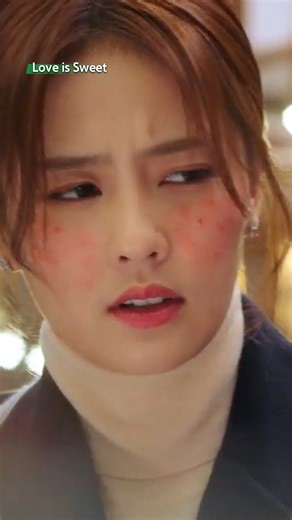 The sweetest love stories start with someone standing up for who they care about. 🛡️💕 最甜蜜的爱情故事，总是始于某人为想保护的人挺身而出的瞬间。🛡️💕 #loveissweet #iqiyi #iqiyioriginal #leoluo #luoyunxi #bailu #cdrama #mustwatch #半是蜜糖半是伤 #爱奇艺 #陆剧 #罗云熙 #白鹿 | iQIYI Malaysia