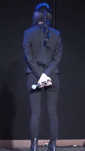 Momoland Fancams: Showcase of K-Pop Excellence