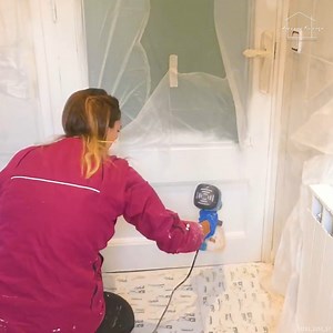 Giving my Grandma's Bathroom a Modern Look | Decorar tu casa