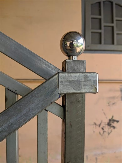 506K views · 4.7K reactions | Minimalist stair railing #Ideal #DIY #tips #welder #skills | Sani ErmAnsyah | Facebook