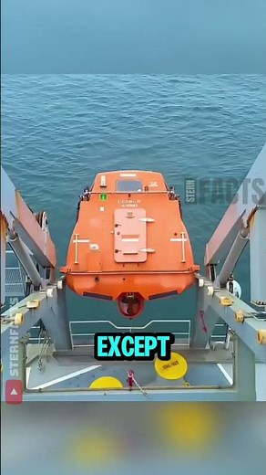 Free-Fall Lifeboat: The Fastest Way to Escape at Sea 🚤💥