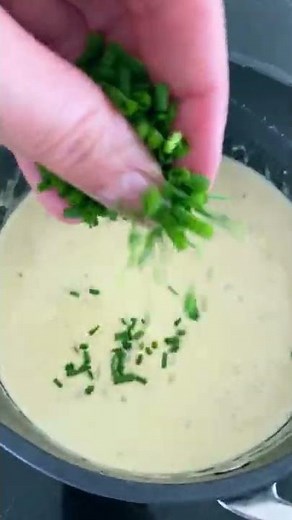 Keto Blue Cheese Sauce