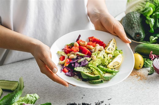 Ce régime alimentaire fait vivre jusqu'à 75 ans en bonne santé : voici les aliments à privilégier