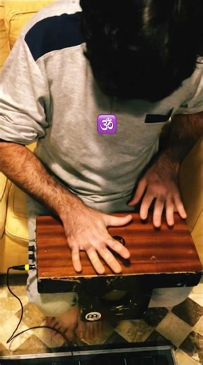 Hang drum Loop station Cajon